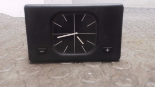 Uhr bmw 525tds touring - uhr,